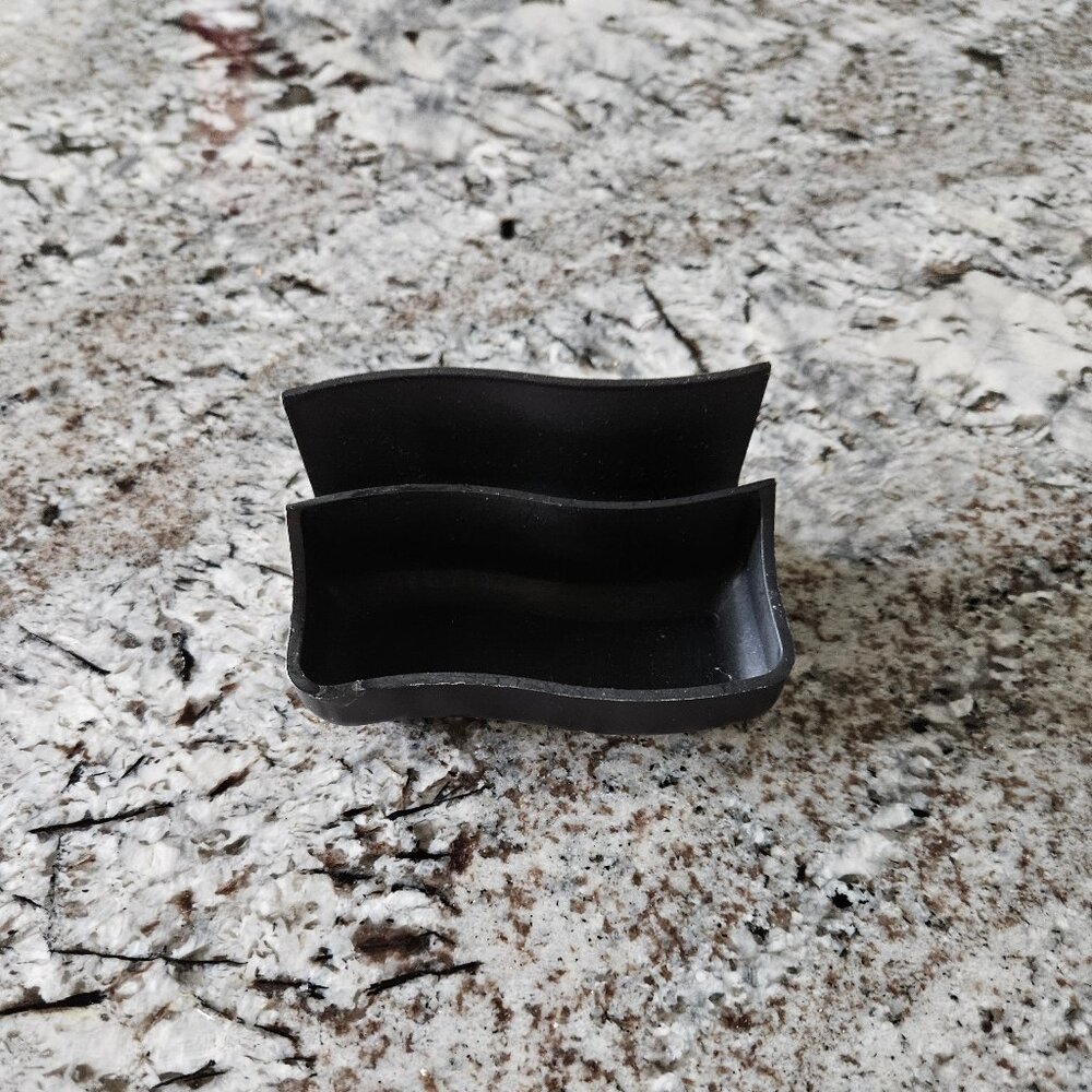 BRAND NEW TENEX BLACK PLASTIC BUSINESS CARD HOLDER WITH TWO SECTIONS